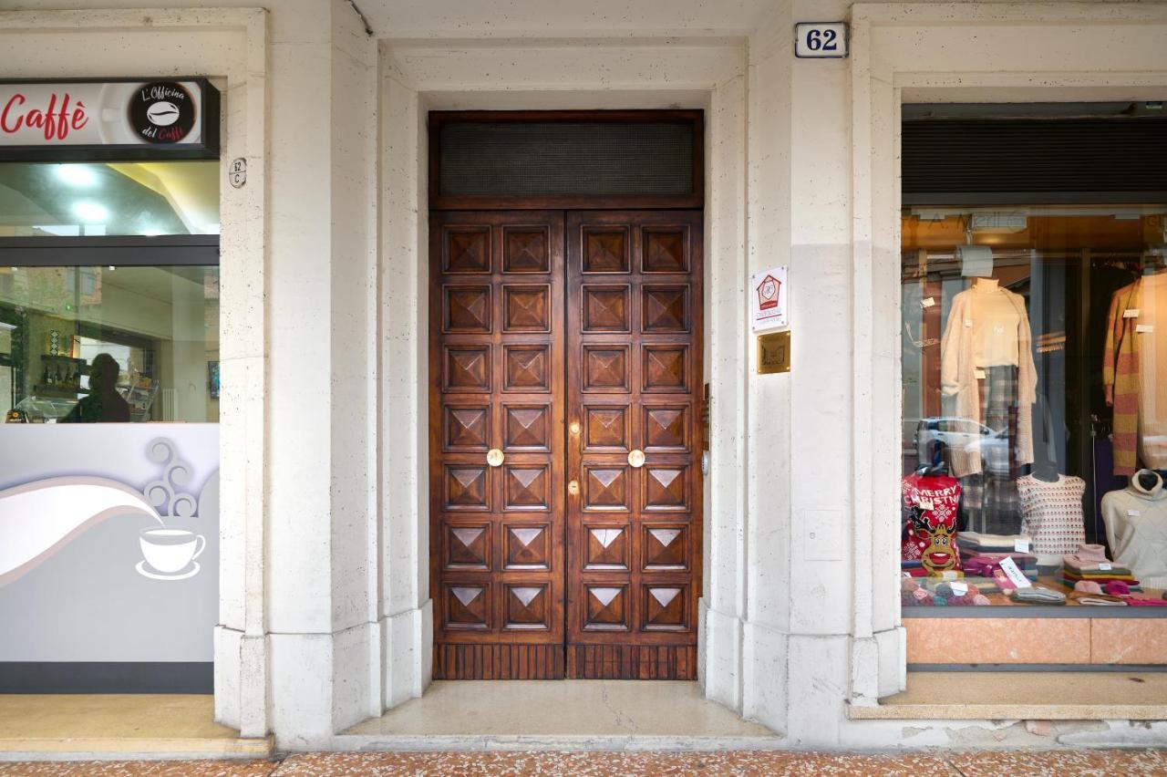 D'Azeglio 62 Luxury Rooms Bolonia Zewnętrze zdjęcie